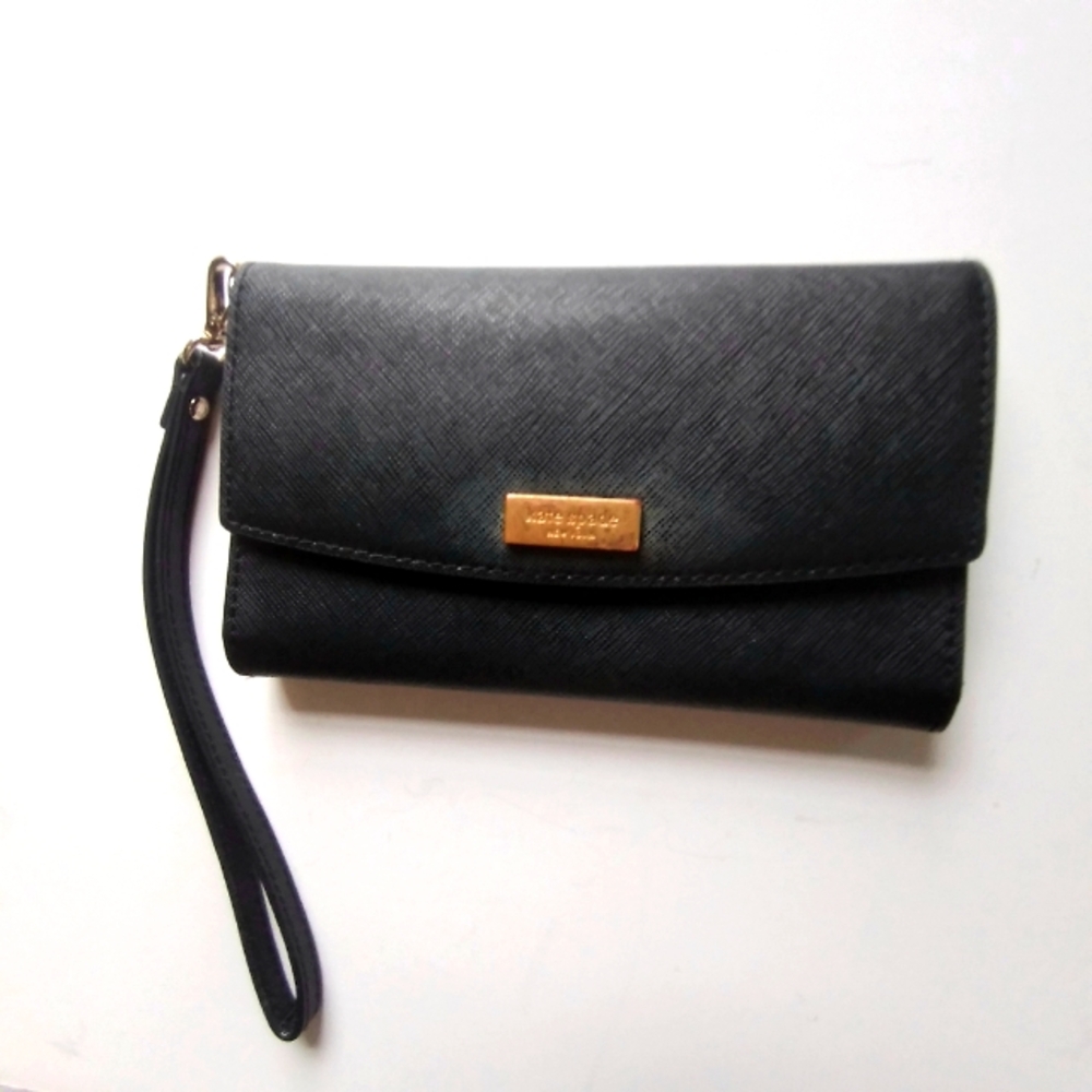 Kate Spade Wristlet Wallet
